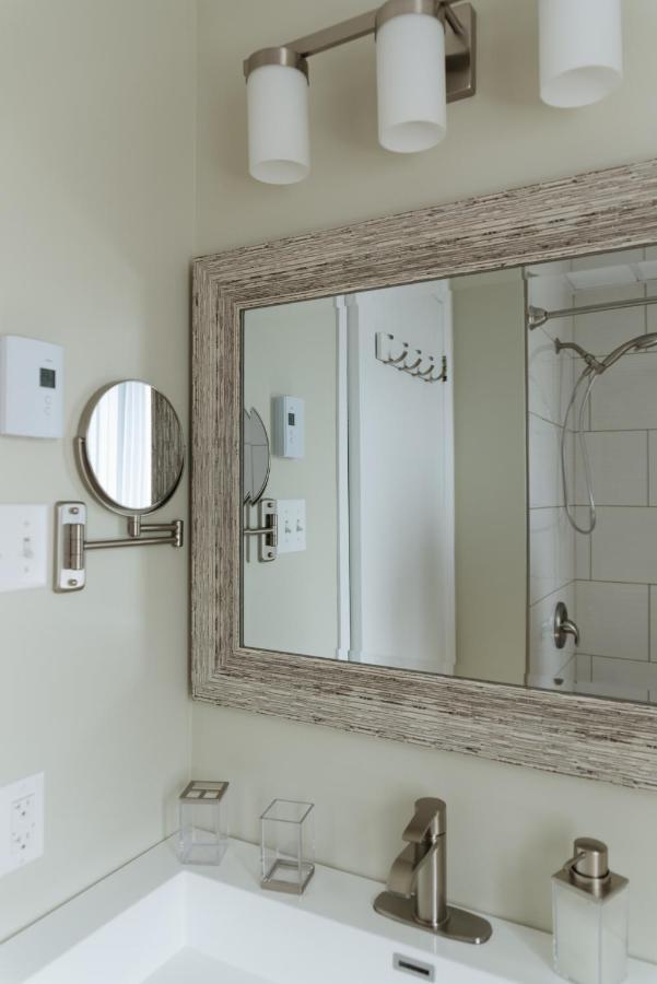 Le Contemporain Apartment Rouyn Bagian luar foto