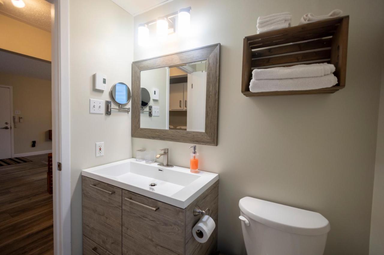 Le Contemporain Apartment Rouyn Bagian luar foto